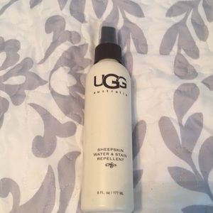 Ugg water and stain repellent